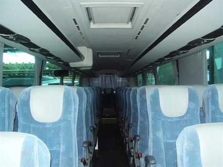 Autocares Isaac interior de bus